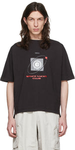 C2H4 SPACE YACHT CLUB T-SHIRT DARK GRAY